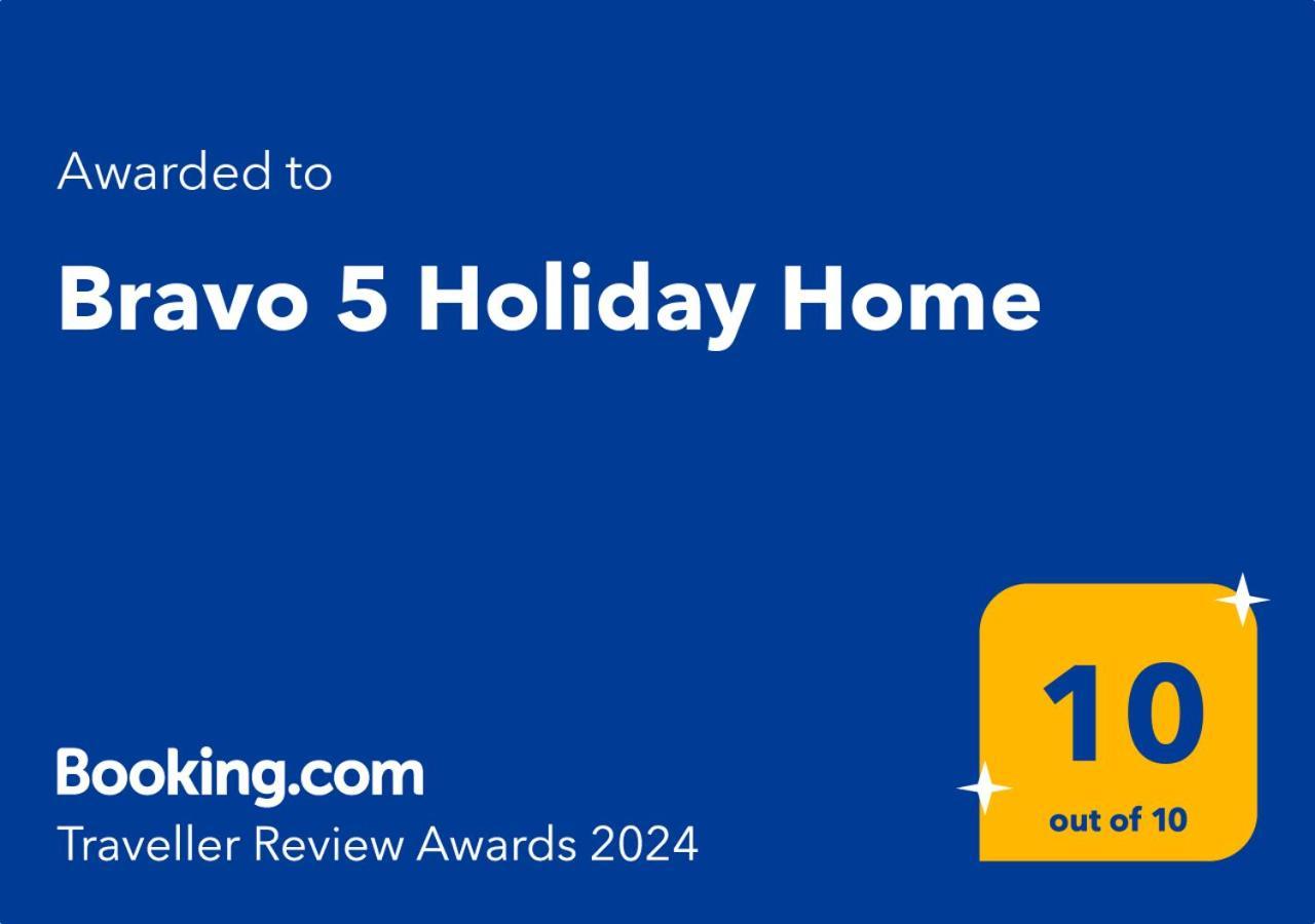 Bravo 5 Apartment *